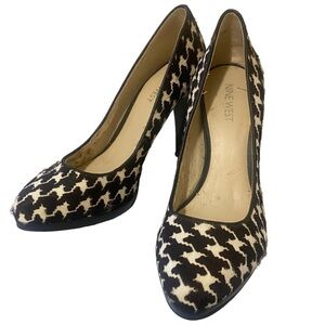 Nine West Brown White Cow Hair Leather Houndstooth Closed Toe Pumps Heels Size 7